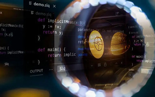 安顺 ,php声明和调用变量的符号是什么？